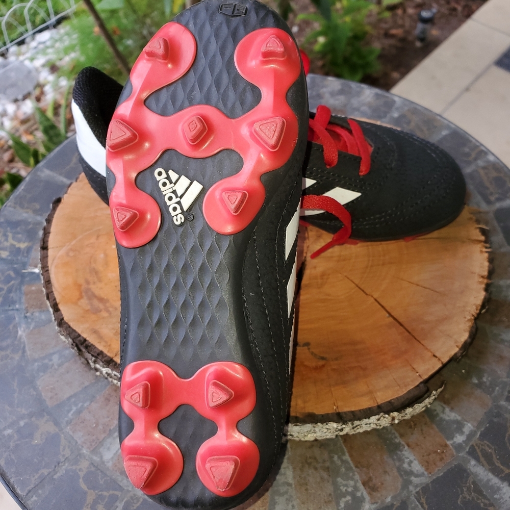 Adidas kids soccer's shoes - Picture 6 of 10